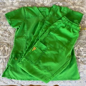 WonderWink Scrub Set